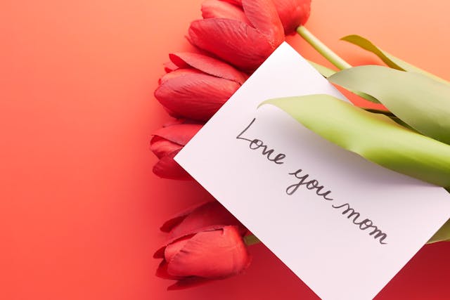 Mother’s Day Flower Delivery in Melbourne: Choosing the Perfect Blooms for Mum