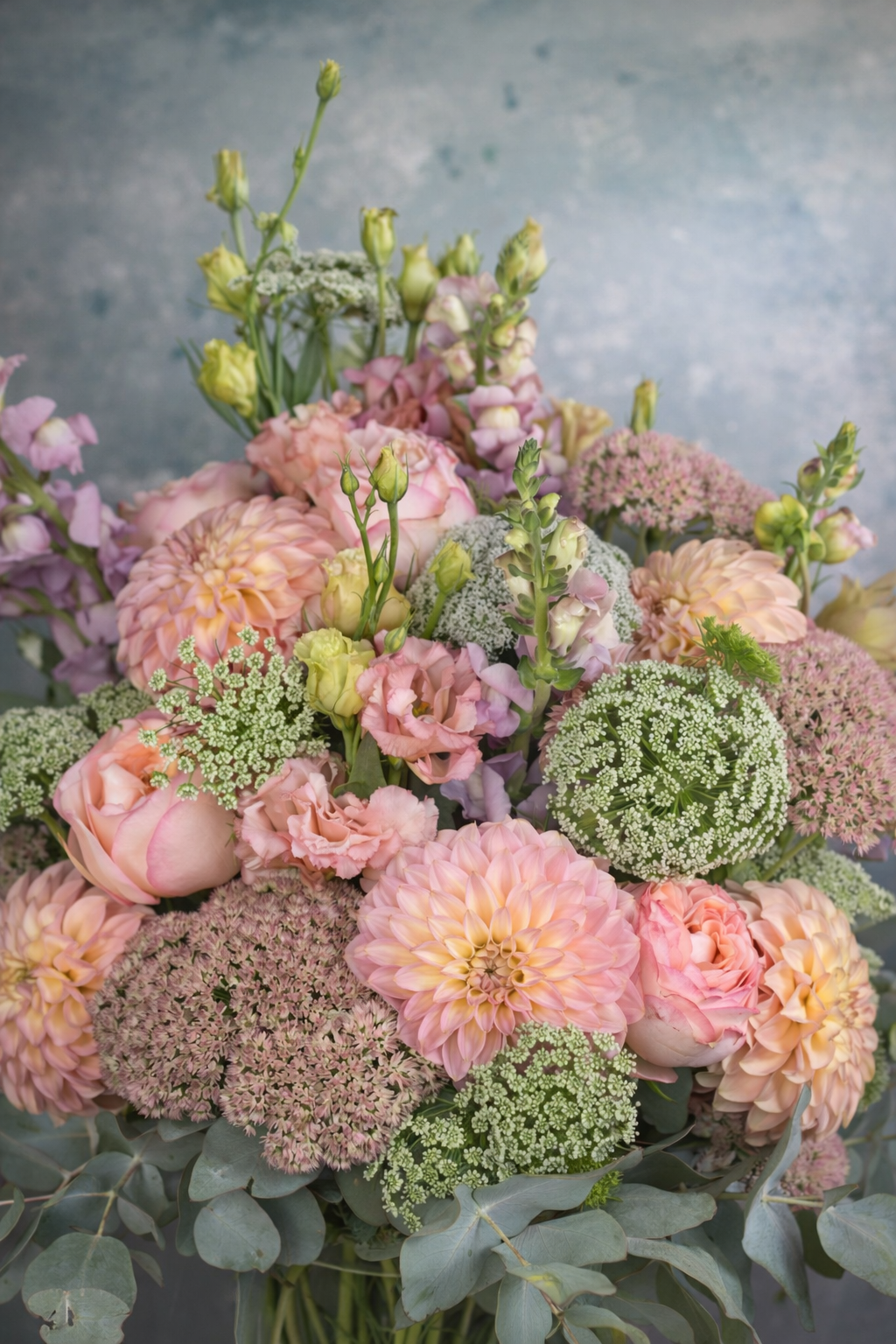 Soft & Pretty Garden Vase