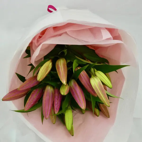 Oriental Lily Bouquet- Pink